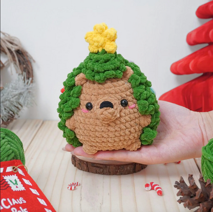 Christmas Tree Hedgehog Crochet Pattern, Christmas Hedgehog Patterns, No Sew Amigurumi Crochet, Hedgehog Crochet Pattern