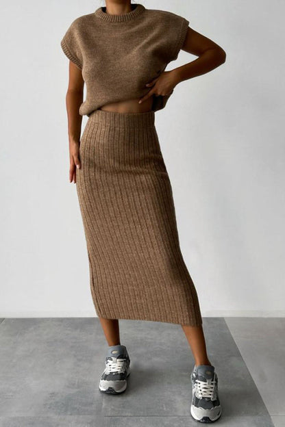 Knit Short Sleeve Sweater and Stretch Ribbed Midi Skirt Set