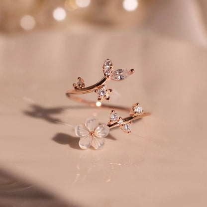 Lily Love Ring