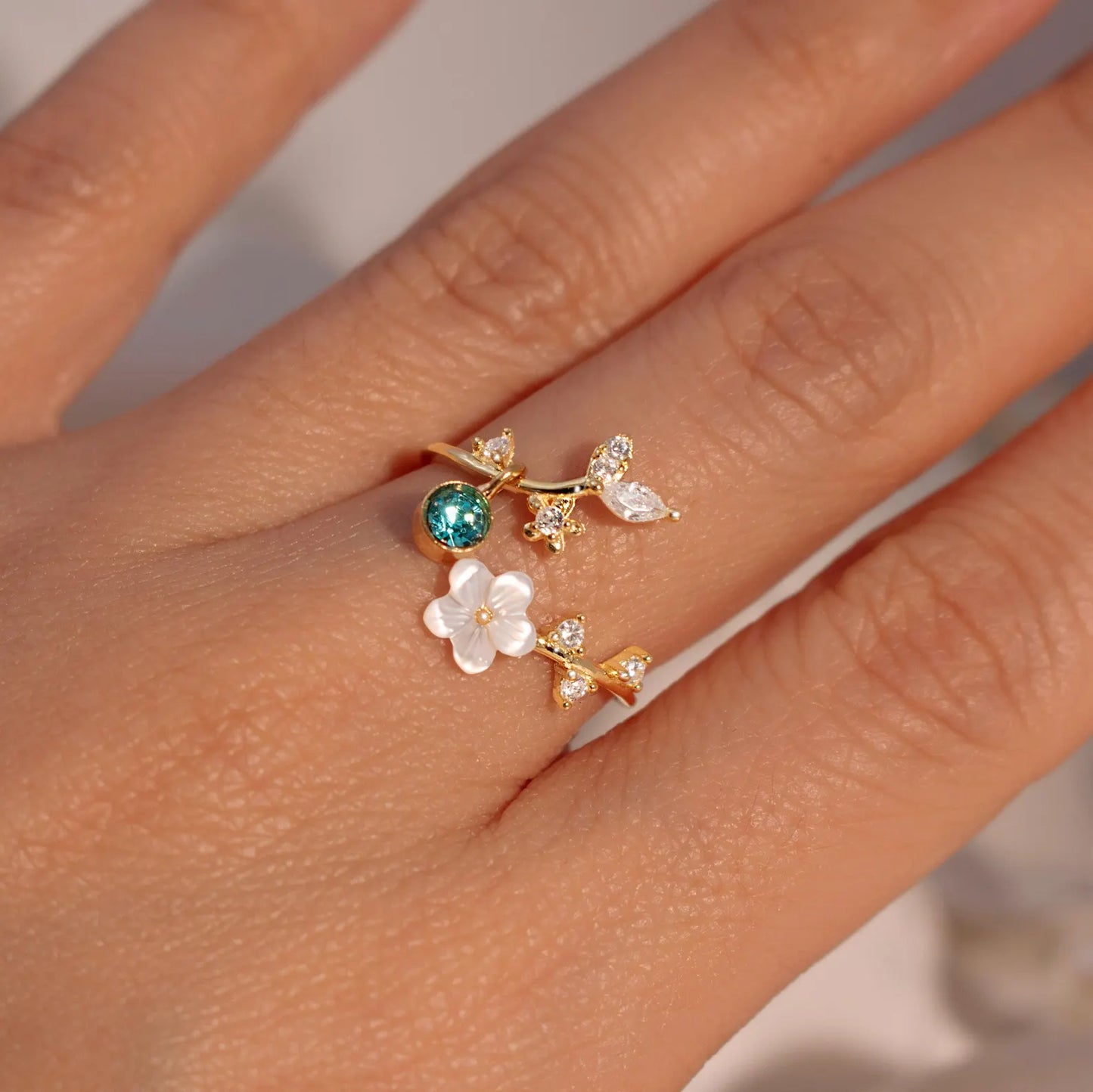 Lily Love Ring